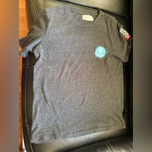 Beachbody t shirt grey gray Small GUC
